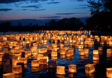 Water Lantern Festival: la notte dei desideri illumina l’autunno milanese.