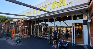 Tra manubri dorati e innovazione: dentro la Gold’s Gym di Via Palmanova.