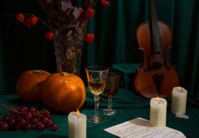 Halloween a Milano a lume di candela.